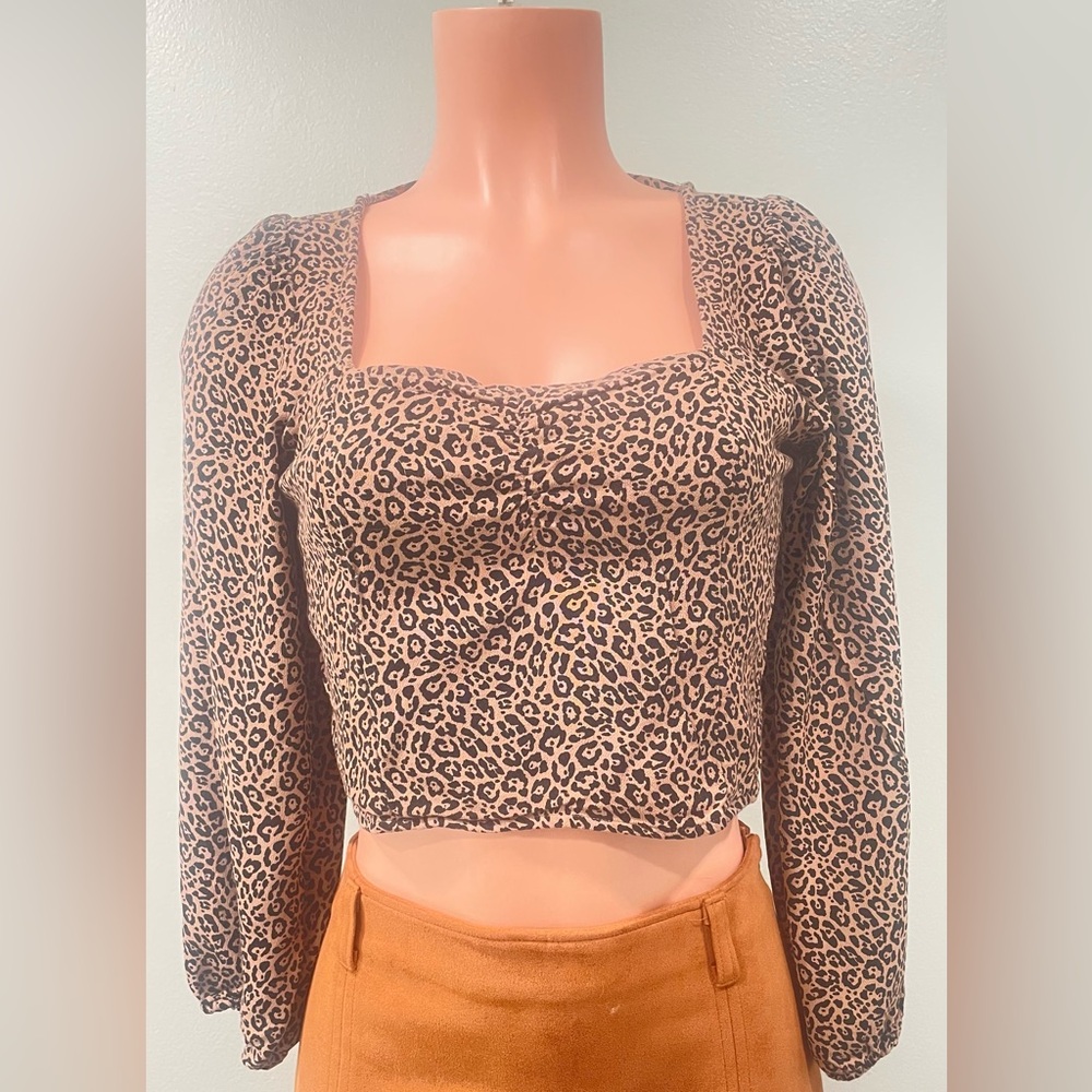 American Eagle Outfitters Leopard Print Crop Top